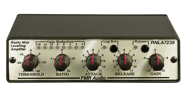 最大53％オフ！ FMR AUDIO RNLA500 安心の日本正規品 plazarenaca.cl